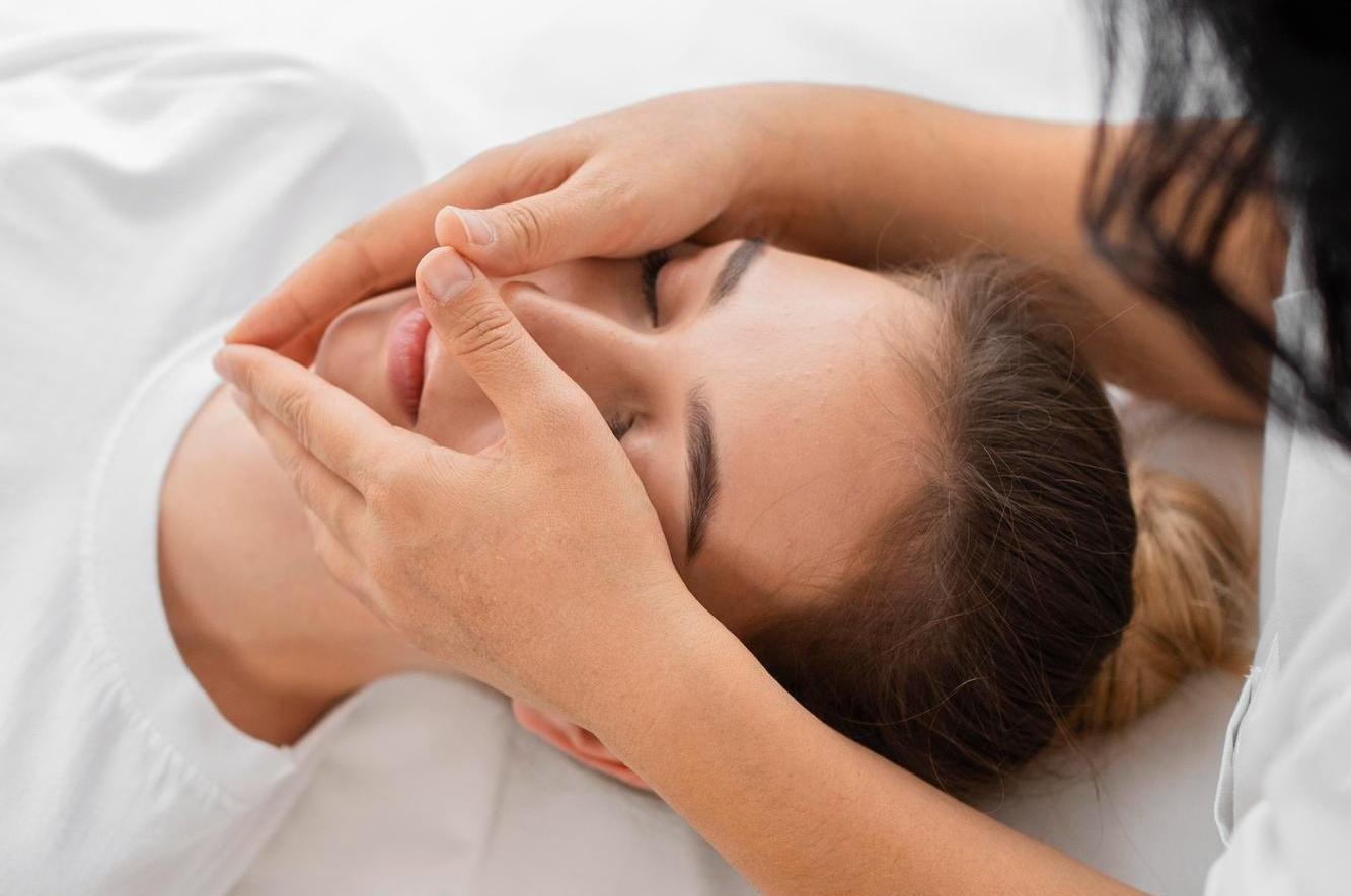 Мануальные техники омоложения